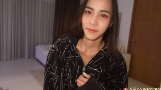 หนังโป๊ไทยน้องเจลลี่  AsianSexDiary – Jelly สาวไทยน่ารักจัดกับฝรั่งควยใหญ่ น้องสักเต็มหลังแอ่นหีให้เด้าท่าหมาจนแตกใน