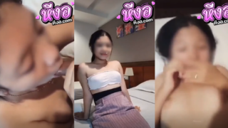 คลิปหลุด ทางบ้าน ไม่รู้ไปเงี่ยนมาจากไหนจับหมอนวดสาวสวยซอยหีรัสวๆคาเตียงนอนร้องครางลั่นเสียวหี
