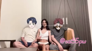คลิปหลุดโอลี่แฟน sai55pw น้องไข่ดาวสาวตัวเล็กโดนสองเทพสวิงกิ้งจับเย็ดแบบเสียวๆก่อนโดนจับซอยหีเย็ดแบบไม่ยั้งเลย